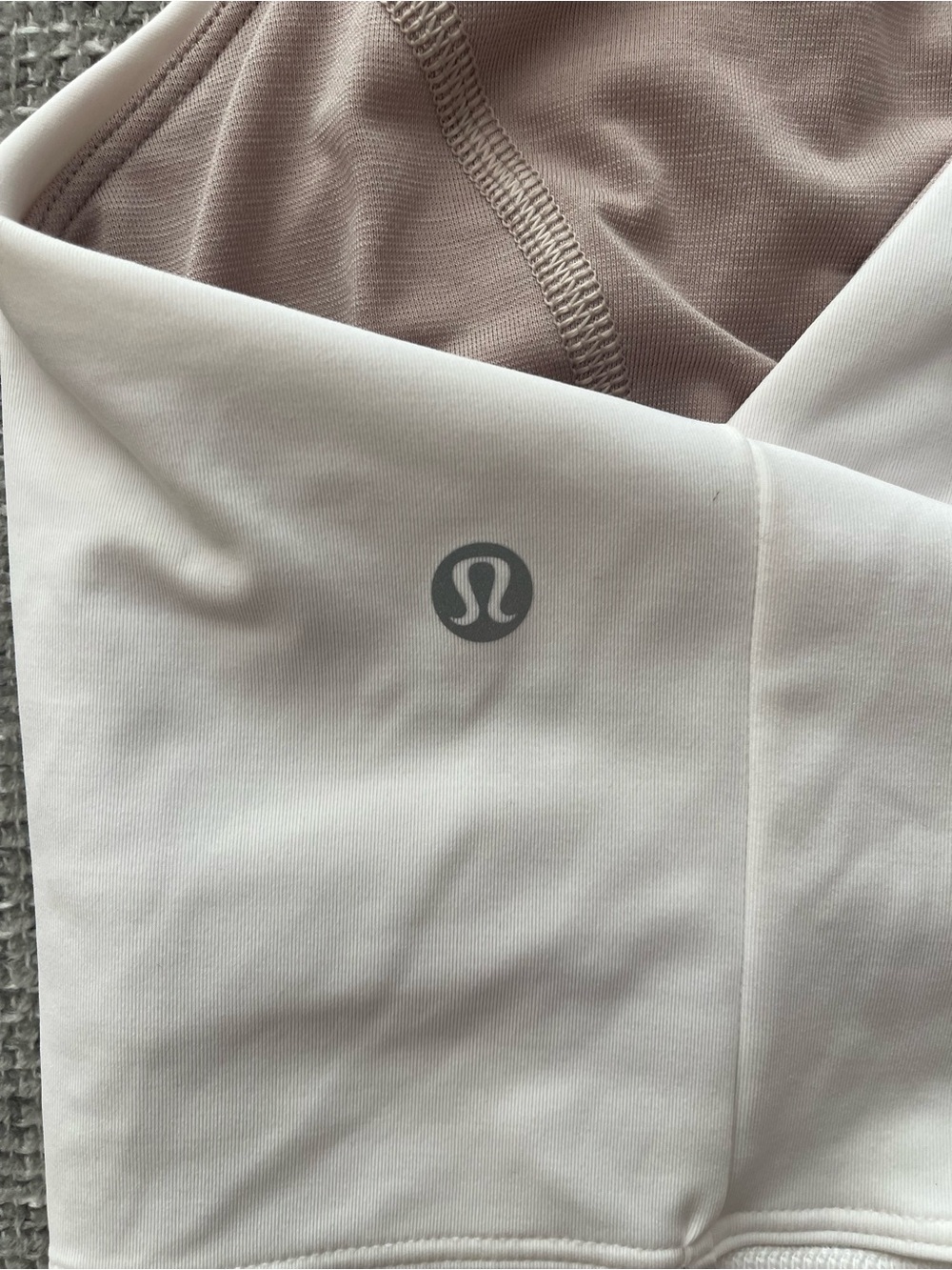 lululemon athletica Strong Lines Bra - White - Picture 3 of 4